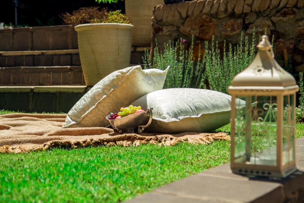 Amoris Guest House-Waterkloof Ridge Pretoria Exterior foto